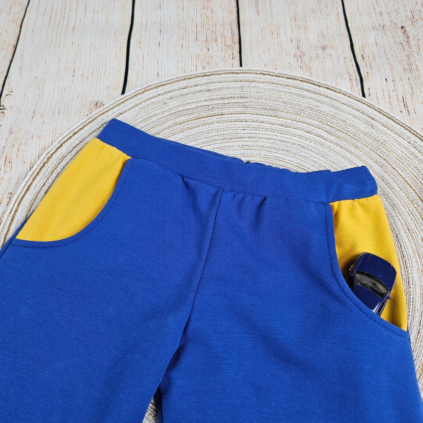 Sweathose Uni blau mit Taschen