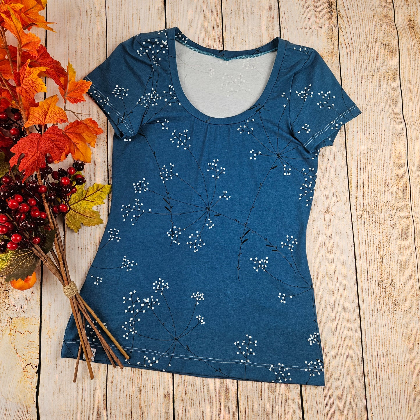 Damen Basicshirt Pusteblume nachtblau