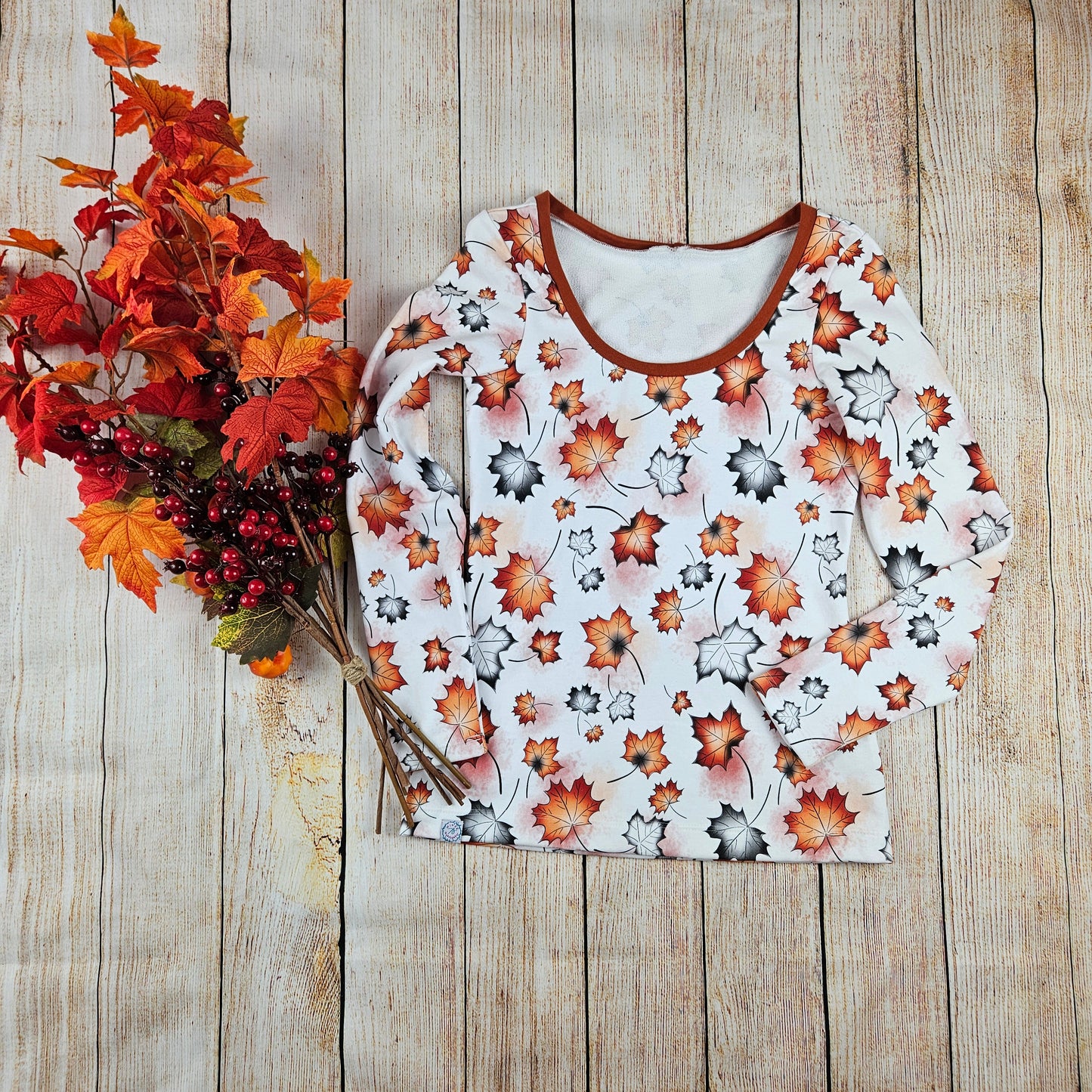 Damen Basicshirt Herbstblätter