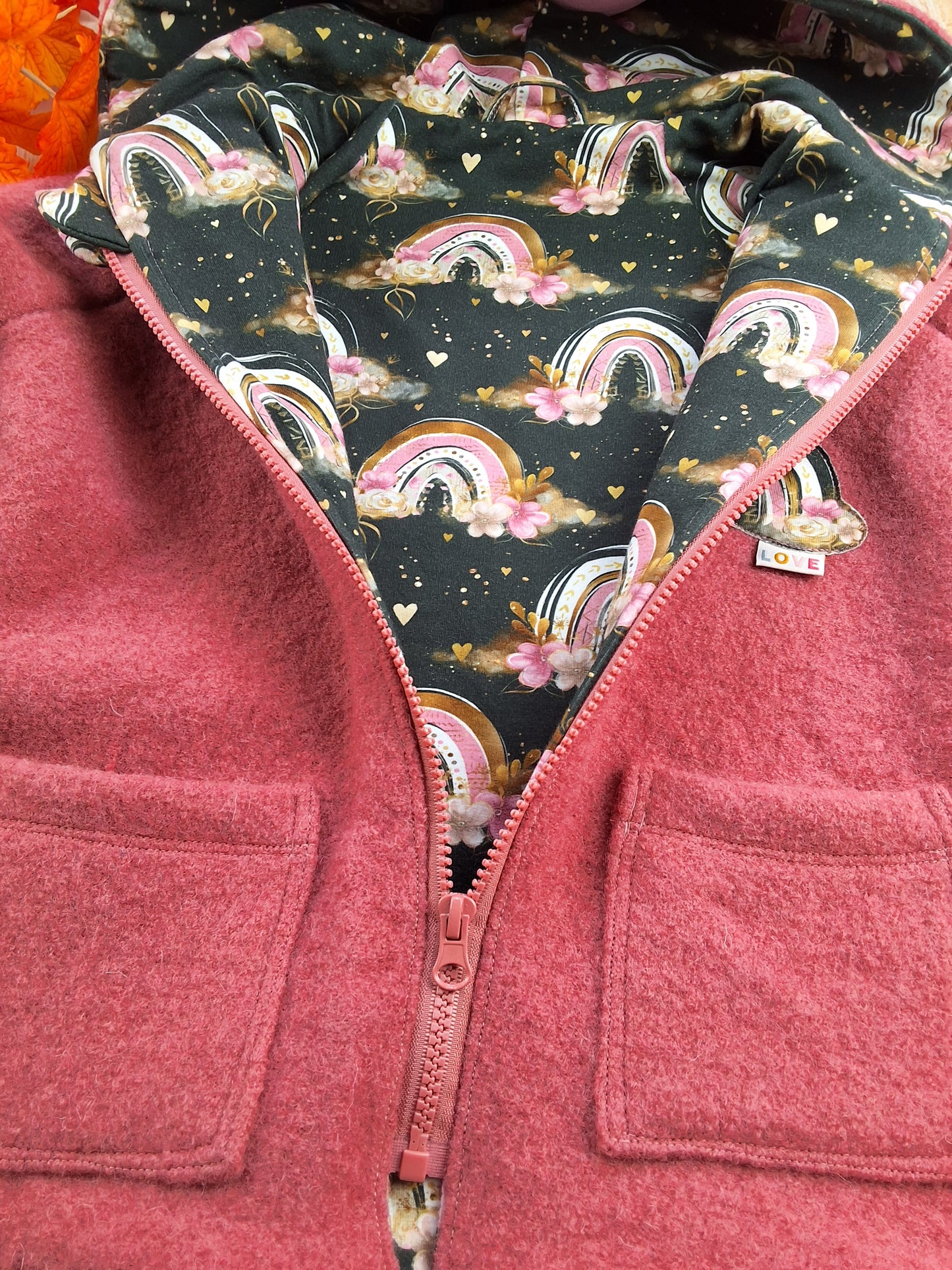 Handgefertigte Walkjacke für Kinder – Wunschdesign, mitwachsend & aus 100 % Schurwolle