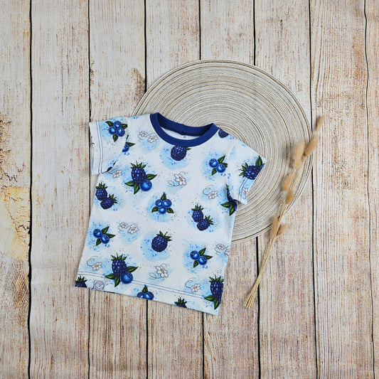 Basicshirt mit Blaubeeren